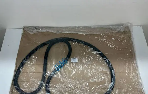 Audi A3 8Y Front door rubber seal 8Y0831721C 20230711 LS418679