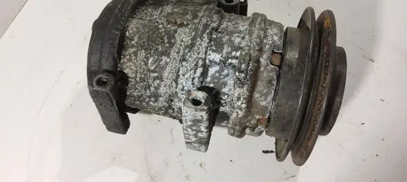 Mitsubishi Pajero Air conditioning (A/C) compressor (pump) 147200