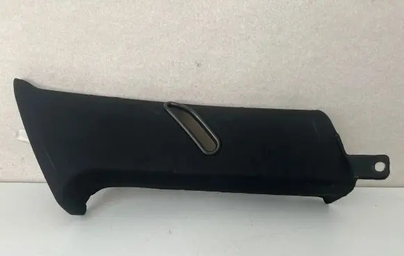 Mercedes-Benz R W251 (C) pillar trim A2516906525