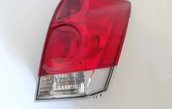 Nissan Quest Rear/tail lights 265505Z000 KL5927