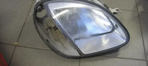 Mercedes-Benz SLK R170 Headlight/headlamp A1708202461