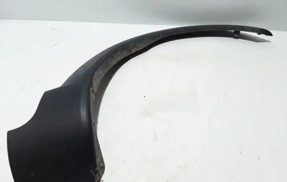 Front arch trim