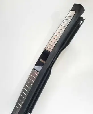 Toyota Avensis T250 Trunk/boot sill cover protection 5838705090