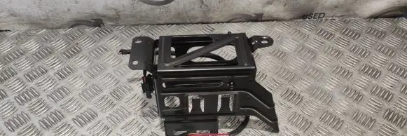 Mercedes-Benz GL X166 Fuse box set A1665400540