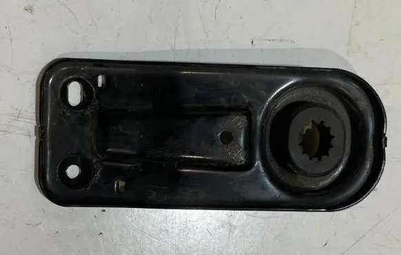 Ford Mustang VI Radiator mount bracket JR338K202AA