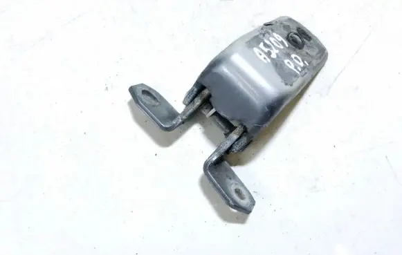Suzuki Grand Vitara II Front door upper hinge