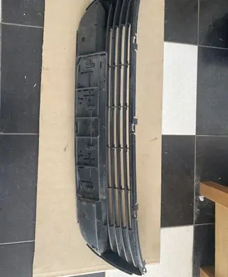 Toyota Yaris Front bumper lower grill 531120D210