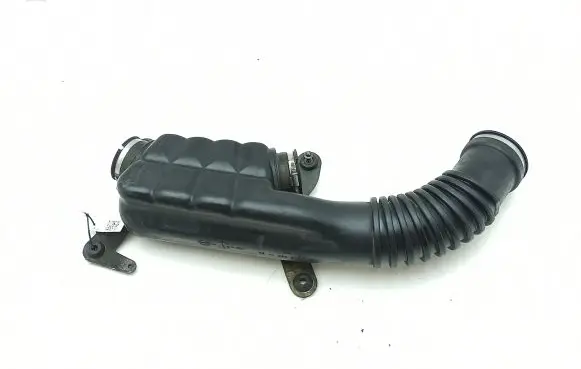 Mercedes-Benz ML W163 Intake resonator A6280901129