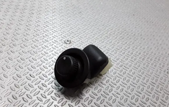Renault Scenic II - Grand scenic II Wing mirror switch