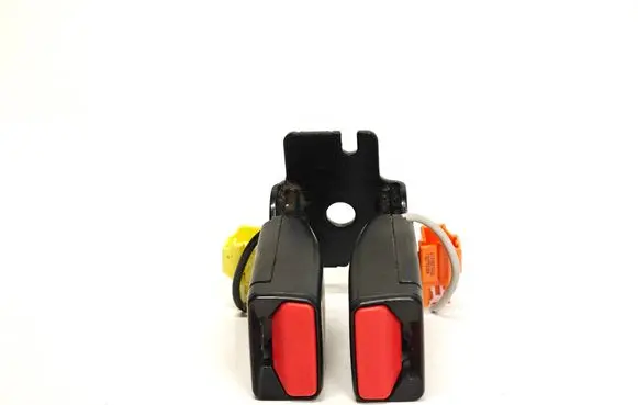 Volvo V40 Rear seatbelt buckle 31377484 20131016