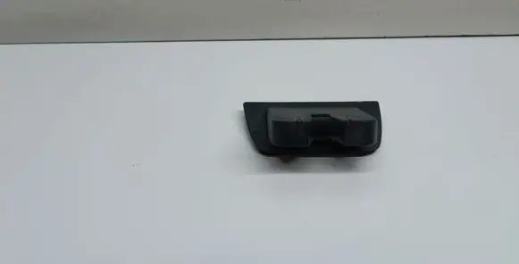 Audi A4 S4 B9 8W Tailgate/boot lid lock trim 8W9827520