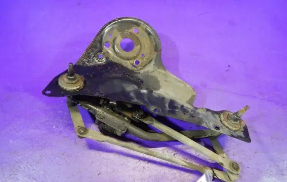 Ford Fusion Front wiper linkage and motor 2S6T17B571AC