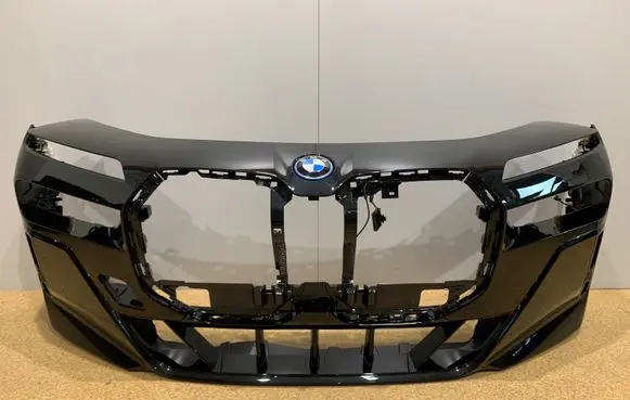 BMW 7 G70 Front bumper