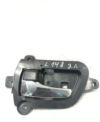 Mitsubishi Outlander Rear door interior handle
