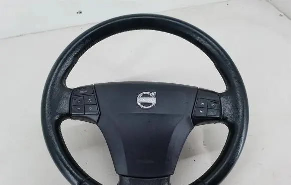 Volvo V50 Steering wheel