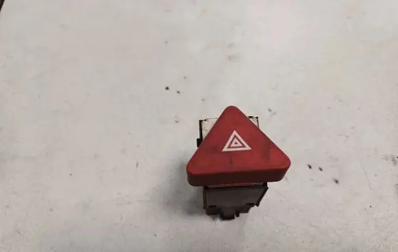 Volkswagen Golf Plus Hazard light switch 5M0953509A