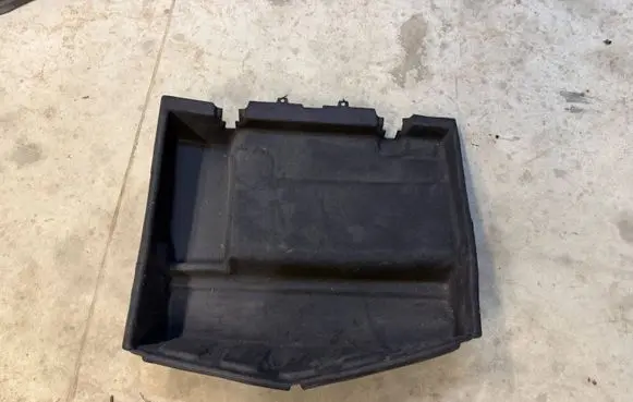 BMW X1 U11 Trunk/boot floor carpet liner 9462966