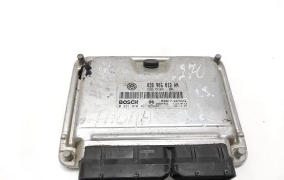 Skoda Fabia Mk1 (6Y) Engine control unit/module 038906012AN 0281010107