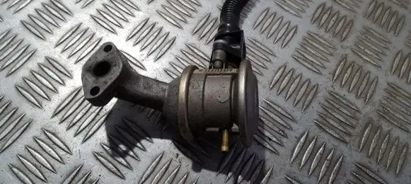 Audi Q5 SQ5 EGR valve 06e131101e