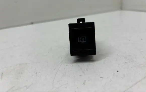 Volkswagen Polo IV 9N3 Windscreen/window heater switch 6Q0959621