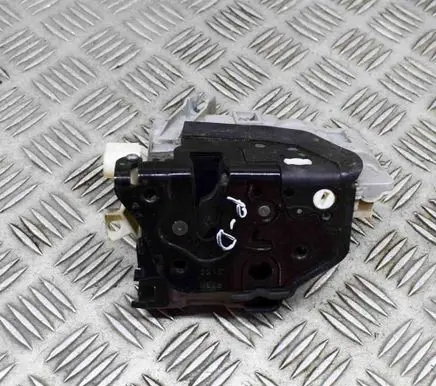 Front door lock