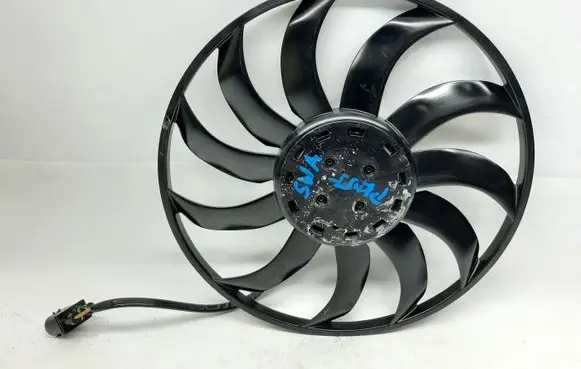 Volkswagen Golf VIII Electric radiator cooling fan 5WA959455K 3WA121203A