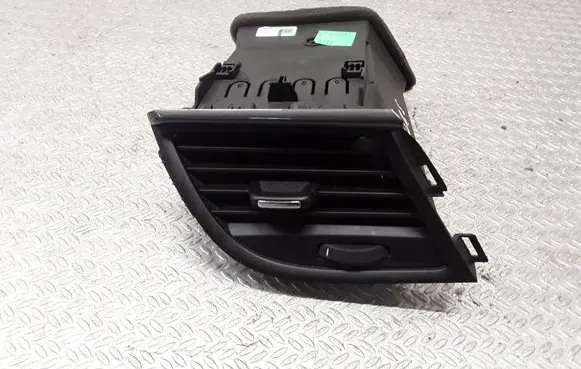 Opel Zafira C Dashboard side air vent grill/cover trim 13432401