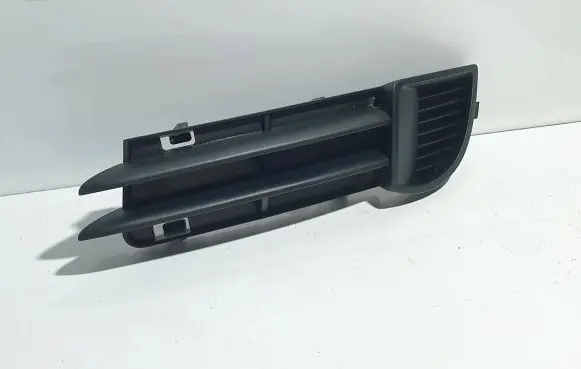 Audi A3 S3 A3 Sportback 8P Front bumper lower grill 8P4807681A