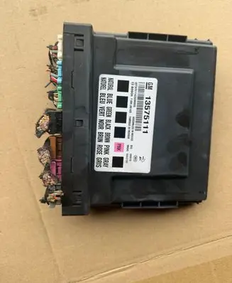 Opel Insignia A Comfort/convenience module 13575111 F00HJ00625