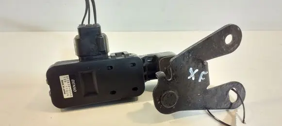 Jaguar XF X250 Air quality sensor 0136500040