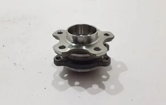 BMW 4 G22 G23 G24 G26 Front wheel ball bearing 6899175