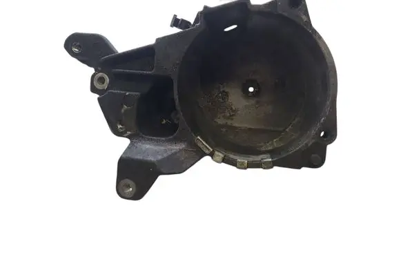 Ford Fiesta Fuel filter housing AV6Q9180AF