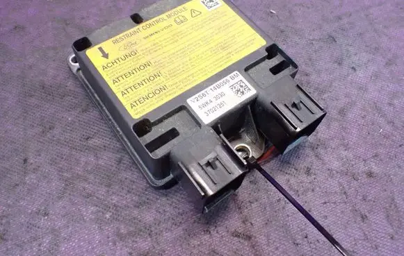 Ford Fiesta Airbag control unit/module 