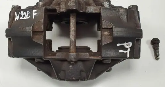 Mercedes-Benz S W220 Rear brake caliper