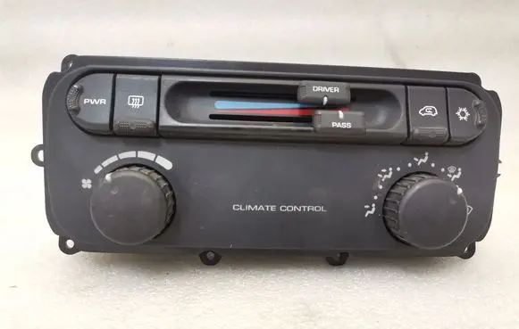 Chrysler Voyager Climate control unit 05005002AF