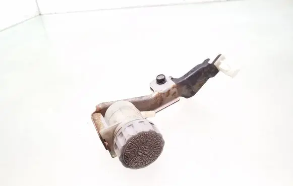 Honda Civic Brake fluid reservoir 