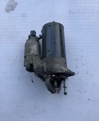 BMW 1 F20 F21 Starter motor 0001138062