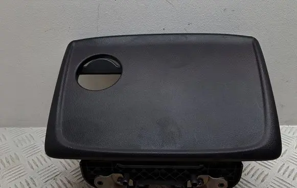 Toyota Verso Folding tray 780600F010B0