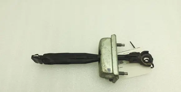 Chevrolet Cruze Rear door check strap stopper 13255733