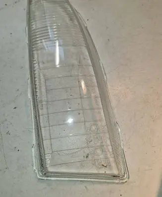 Ford Mondeo MK I Headlight lense 10050 9996