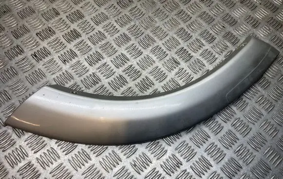 Toyota RAV 4 (XA20) Rear arch trim 6106242010 6168242030 6106242020