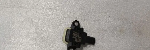 Audi S1 Airbag deployment crash/impact sensor 4H0955557