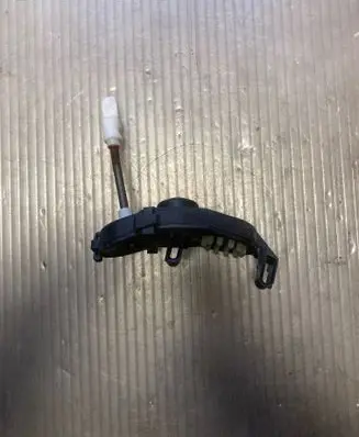 Audi A6 Allroad C6 Front door lock (next to the handle) 4F0837291