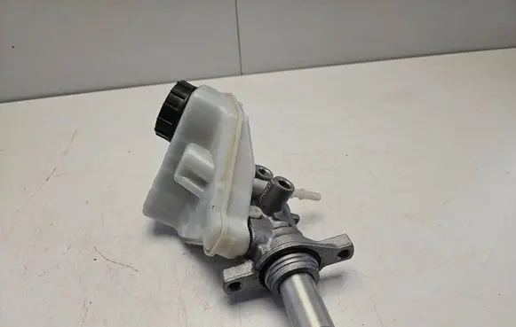 Volvo V60 Master brake cylinder 31400791
