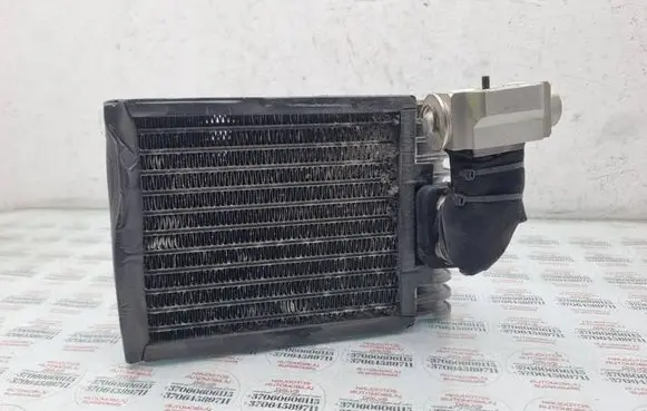 Audi Q7 4L Air conditioning (A/C) radiator (interior) 52417838 52418115