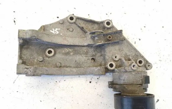 Ford Kuga I Generator/alternator bracket 9682367380