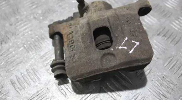 Mitsubishi Lancer Rear brake caliper