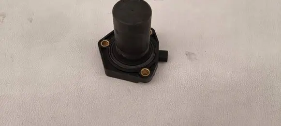 Mercedes-Benz B W246 W242 Oil level sensor A6511530132