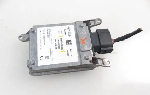 Hyundai Sonata Airbag deployment crash/impact sensor 958213Q000