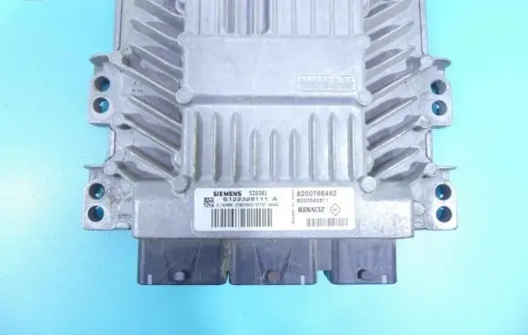 Renault Megane II Engine control unit/module ECU S122326111A IMPRK1301127